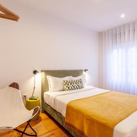 D&S - Crocodile House S. Bento Apartments ポルト エクステリア 写真