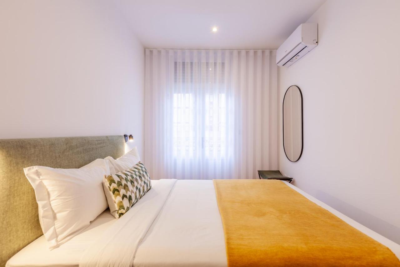 D&S - Crocodile House S. Bento Apartments ポルト エクステリア 写真